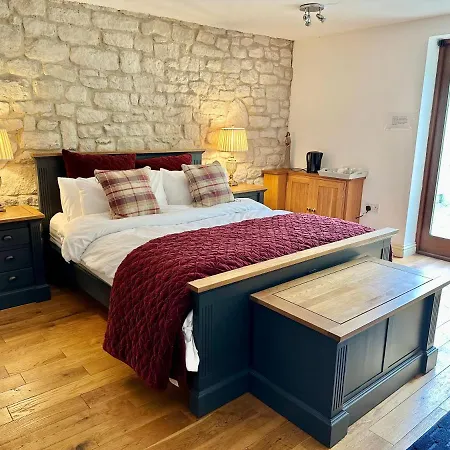 Country Retreat יורק
