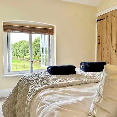 Country Retreat * York